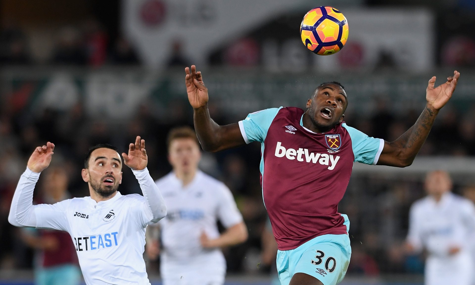 格威在場外 格威在場外